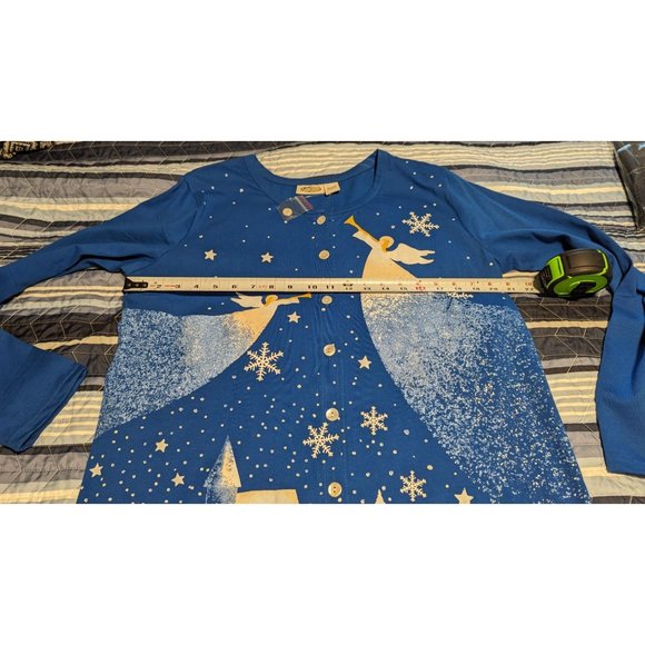 NEW Collections Etc Sz M Winter Angels Peace on Earth Blue Button Cotton Sweater - Picture 6 of 7